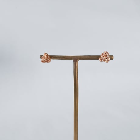 あわじむすびのスタッズピアス/イヤリング