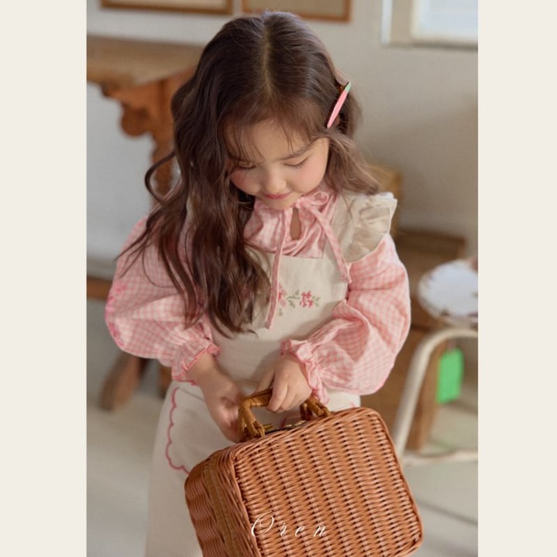 予約] Noir Embroidered Blouse (Kids)/ OREN by Hi