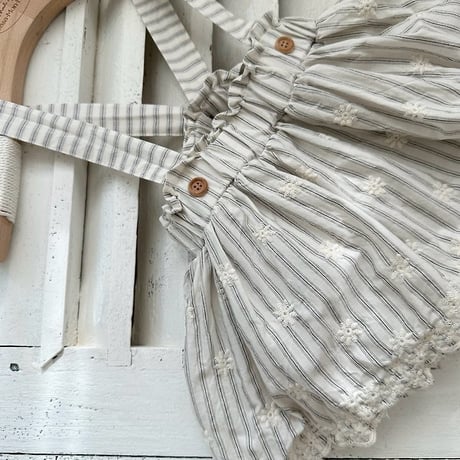 [予約] Embroidered suspenders SK bloomers / Monbebe