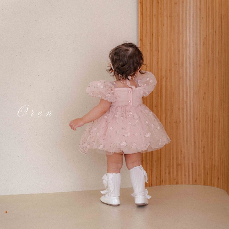 予約] Roselyn Bloom Suit / OREN by Hibyebebe | M