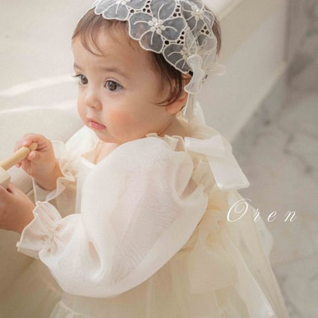 [即納] Serine Organza Suit (Cream) / OREN by Hibyebebe