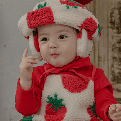 [即納]  Sweet berry earmuffs bucket hat