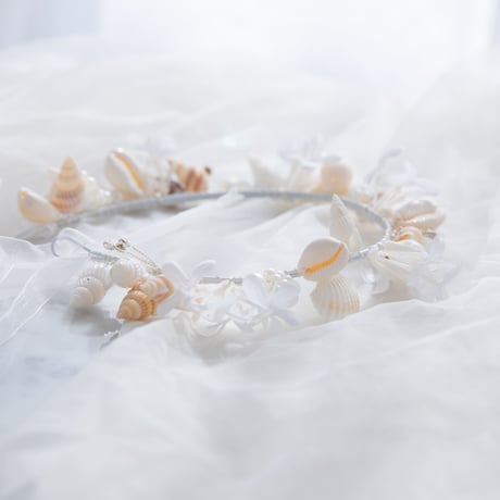 [予約] Ocean Bloom Shell Tiara