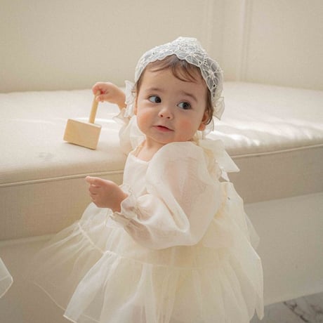 [即納] Serine Organza Suit (Cream) / OREN by Hibyebebe