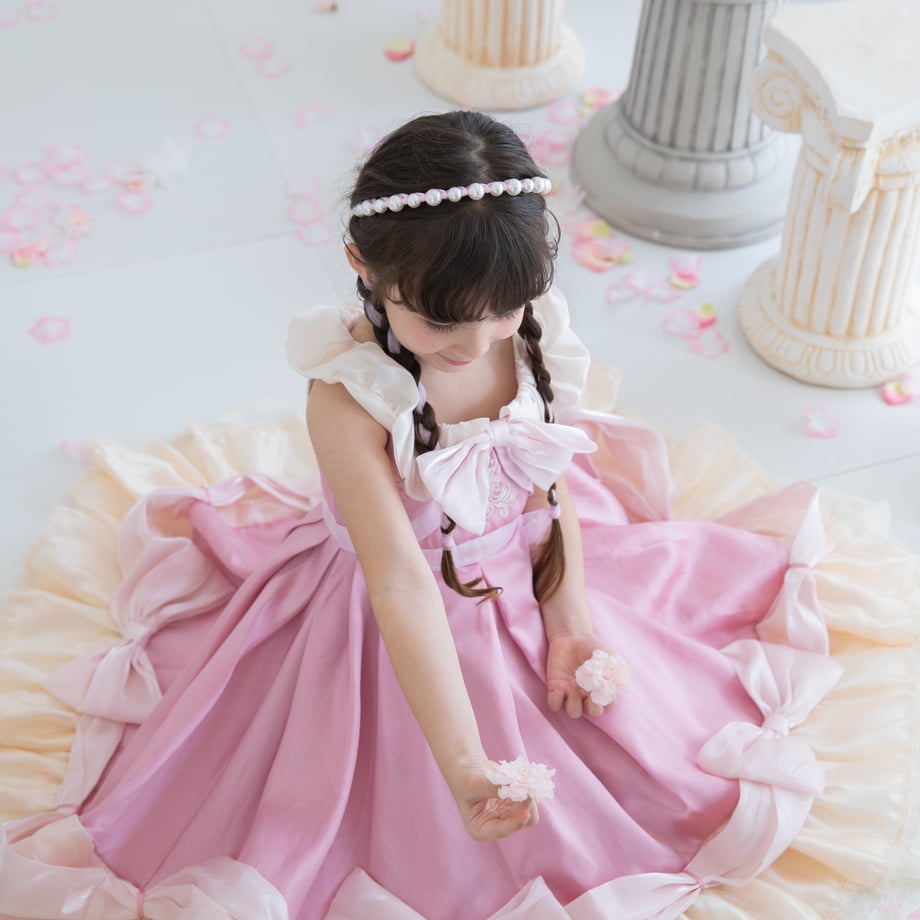 6a73e2ee2200bb41b73e5a1b