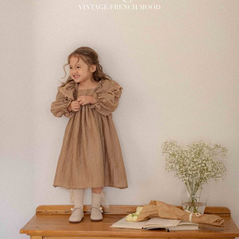 即納] lily-frill dress(cream/beige)/ OREN by Hib