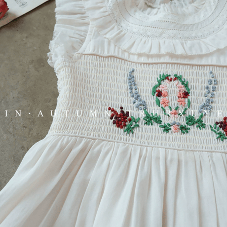 [予約] Heirloom Embroidery Dress