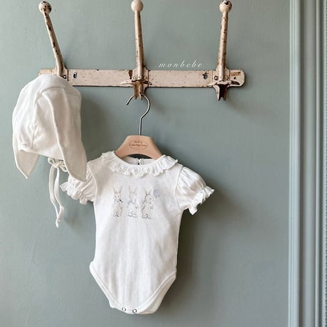 [予約] Rabbit Eyelet Suit (Bunny Bonnet Set) / Monbebe
