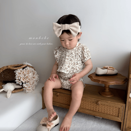 [予約] Puff flower suit (with bib) / Monbebe