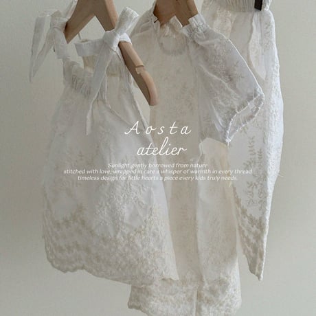 [即納] bibi blouse / Aosta(white Lのみ)