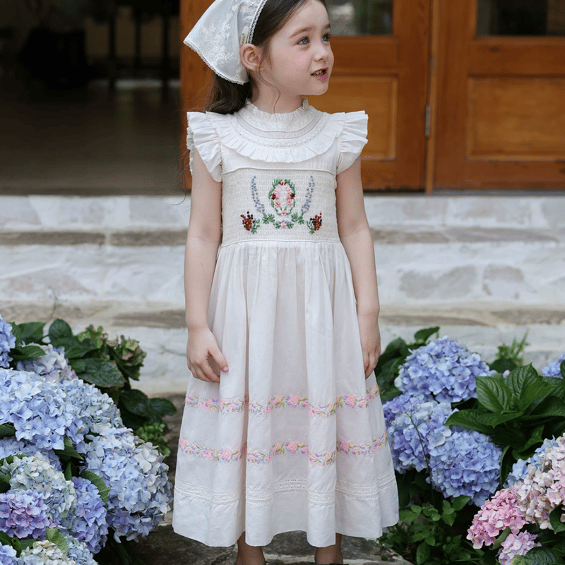 予約] Heirloom Embroidery Dress | Mimiel
