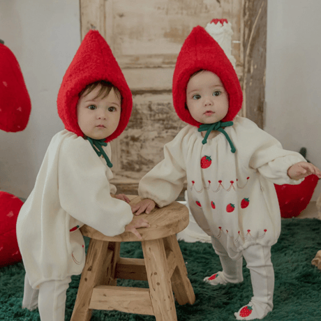 [即納]  Strawberry cake rompers