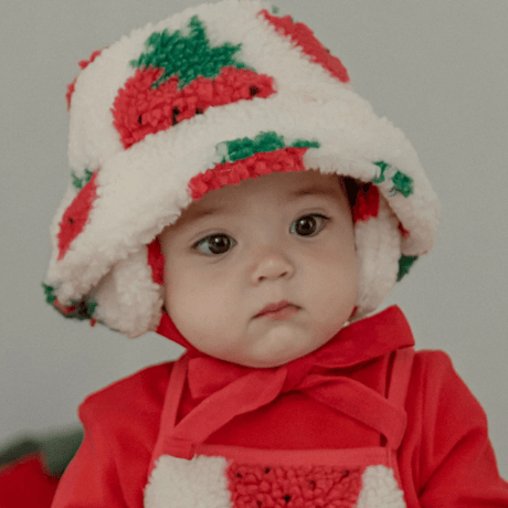 [即納]  Sweet berry earmuffs bucket hat