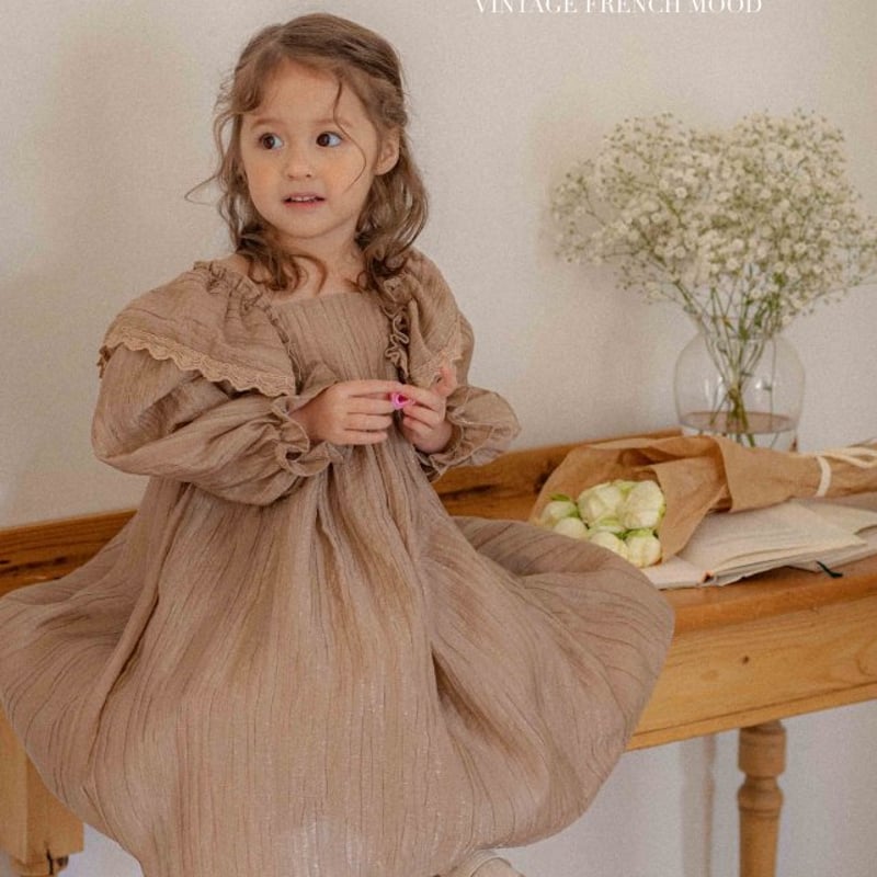 即納] lily-frill dress(cream/beige)/ OREN by Hib