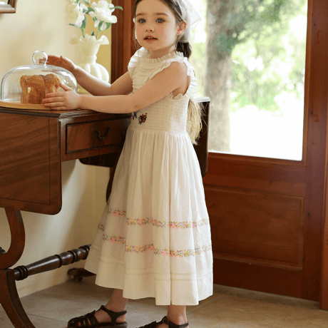 [予約] Heirloom Embroidery Dress