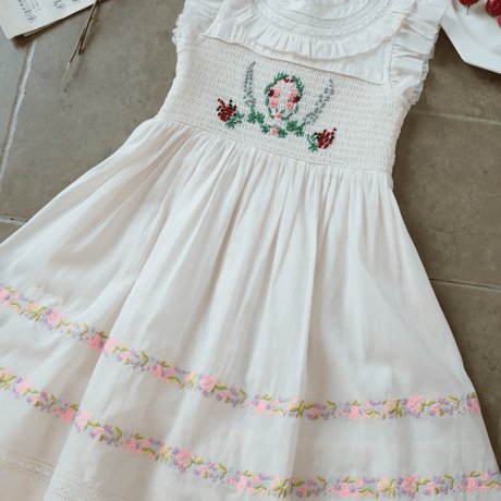 [予約] Heirloom Embroidery Dress