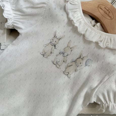 [予約] Rabbit Eyelet T-shirt / Monbebe