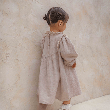 [即納] Laura Yoru Lace Dress/ Hibyebebe （ beige M, L _ size のみ）