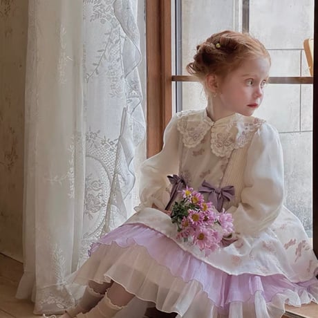 [予約]  Floral Lace Embroidered Dress / omoi mignon