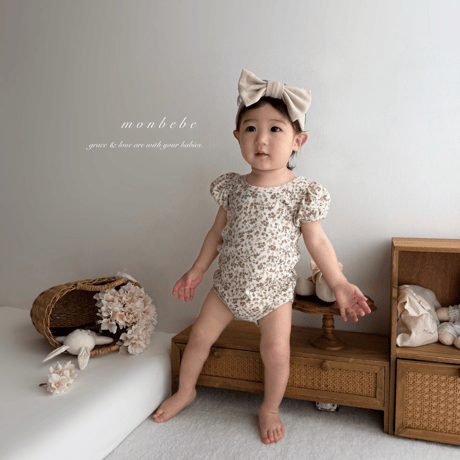 [予約] Puff flower suit (with bib) / Monbebe