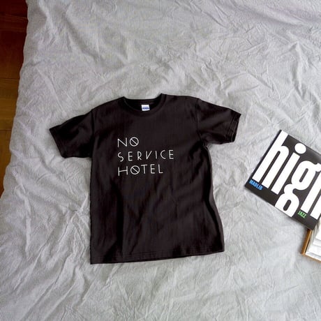 Tシャツ（ブラック） / T-shirt (black)
