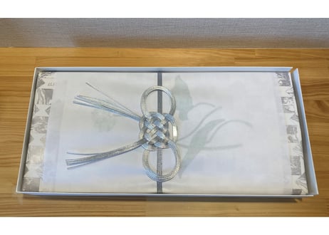 進物線香　極品　薫翠（桐箱入り）