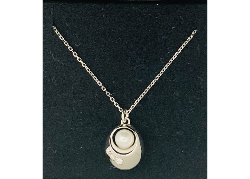 遺骨ペンダント『パール』 by NORIKA Jewelry | 仏壇の平安 遺骨ペンダント『パール』 by NORIKA Jewelry | 仏壇の平安