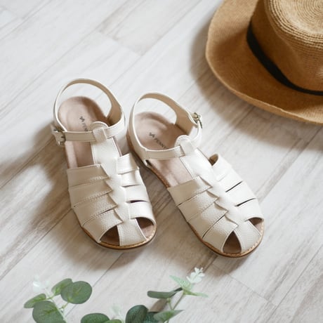 【2026年春夏/再入荷】PennyLane グルカサンダル フラット オープントゥ 編み込み 3e ストラップサンダル