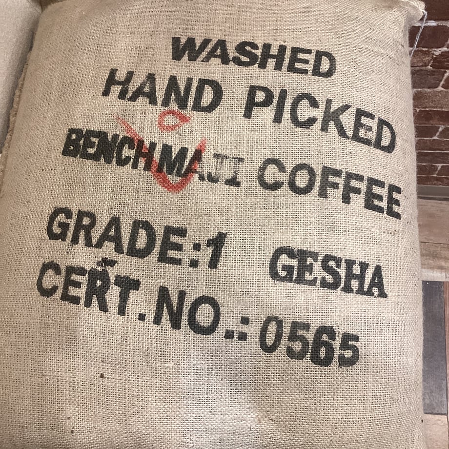 691c1a97f7b4a238825c7712