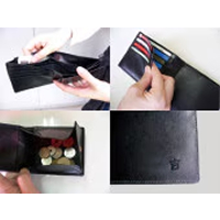 本革二つ折り財布　かくれろ諭吉K9009