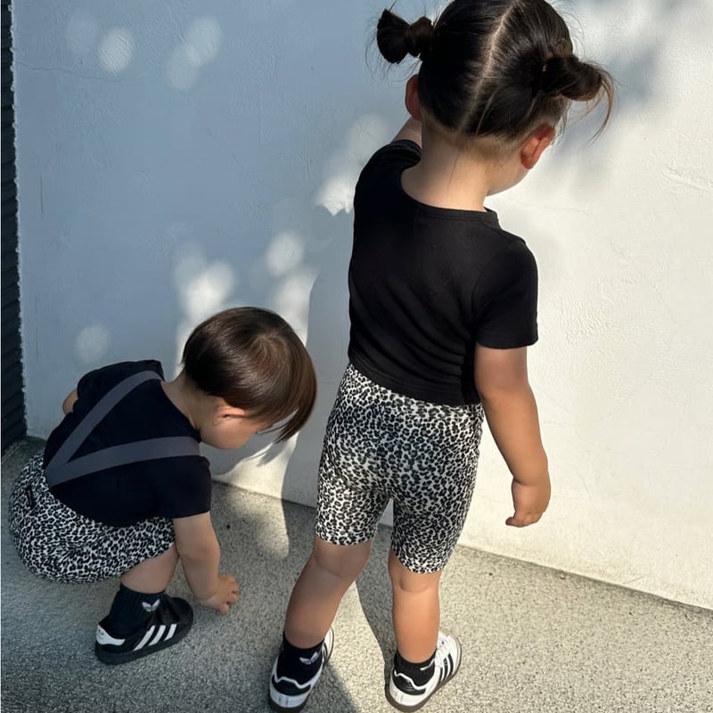 即納》𝐎𝐫𝐢𝐠𝐢𝐧𝐚𝐥 グレーレオパードバイカーパンツ&ベビー