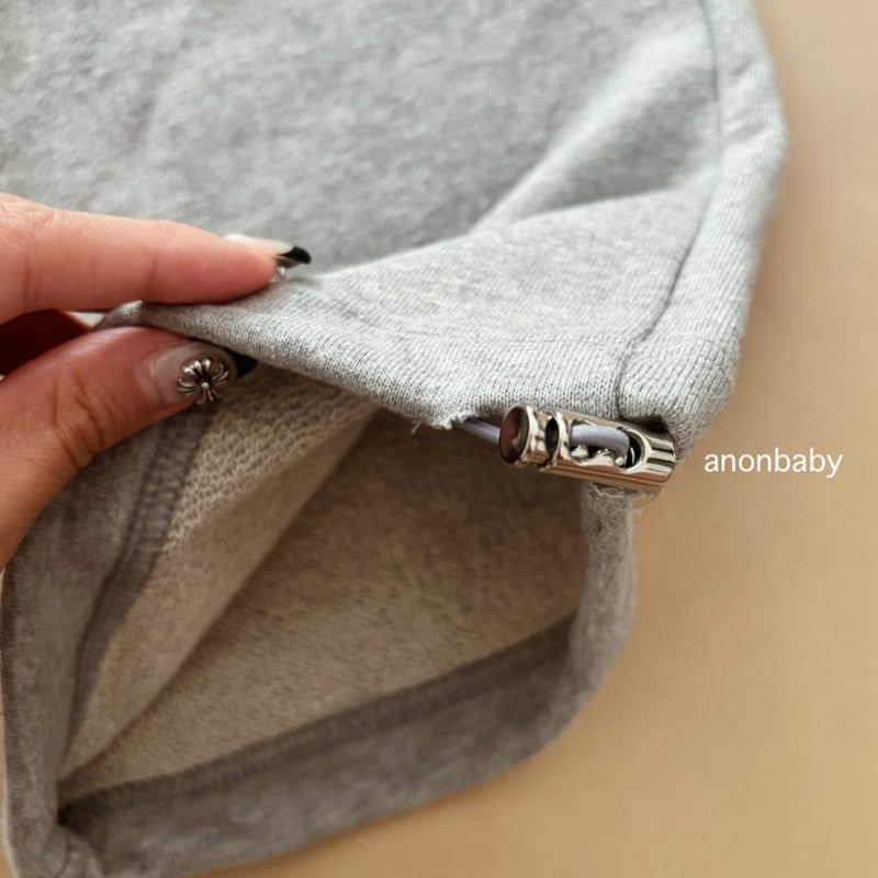 即納〉𝐎𝐫𝐢𝐠𝐢𝐧𝐚𝐥 ANONBABYスウェットパンツ【グレー】 | anon baby