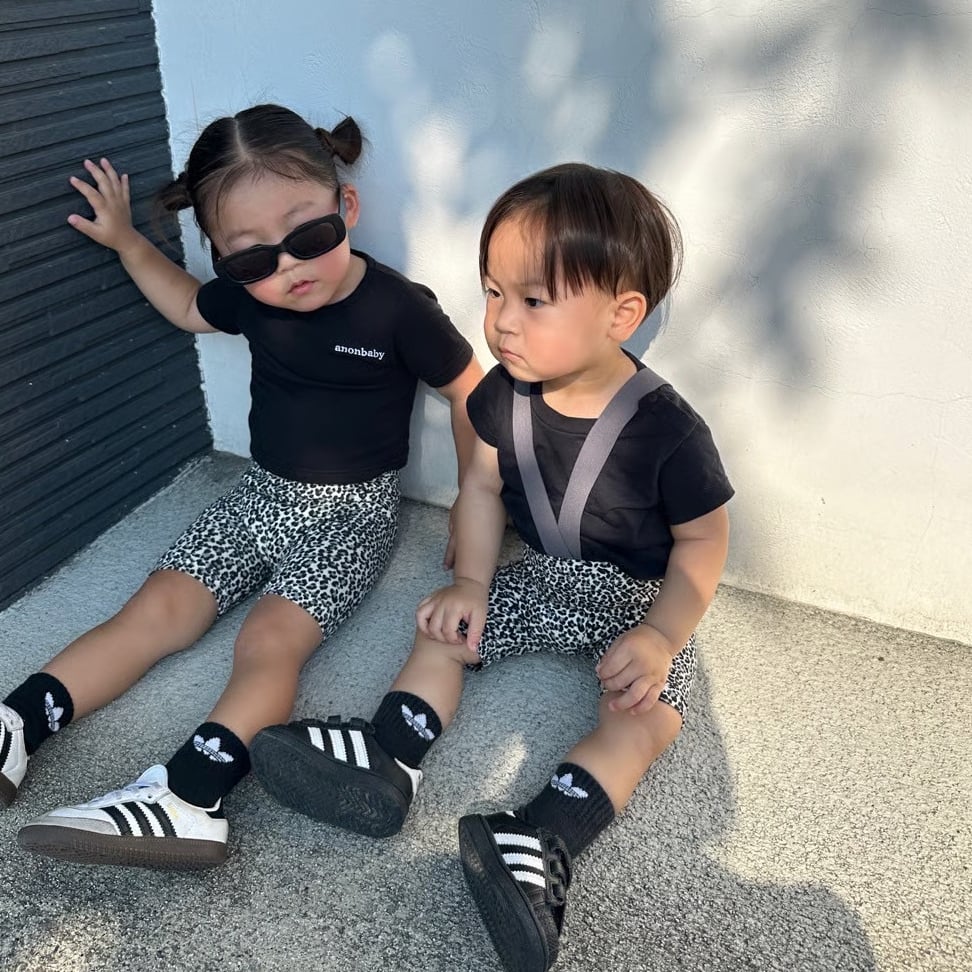 即納》𝐎𝐫𝐢𝐠𝐢𝐧𝐚𝐥 グレーレオパードバイカーパンツ&ベビー