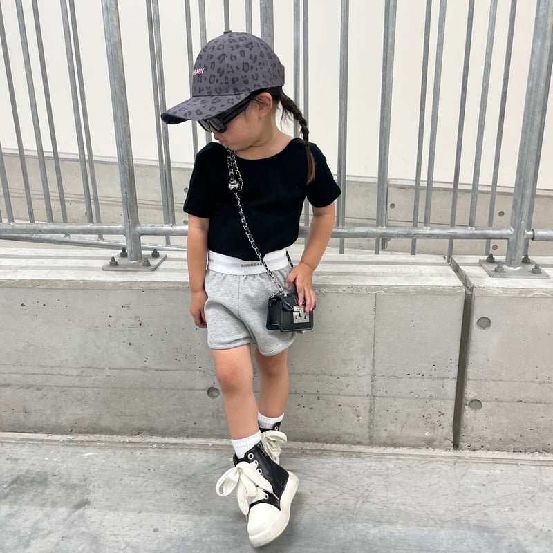 ボトムス anon baby 即納〉𝐎𝐫𝐢𝐠𝐢𝐧𝐚𝐥 スウェットショートパンツ【グレー】 | anon baby