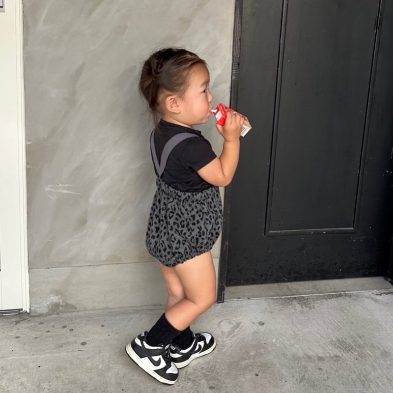 ボトムス anon baby ボトムス anon baby 即納》𝐎𝐫𝐢𝐠𝐢𝐧𝐚𝐥 グレーレオパードショート