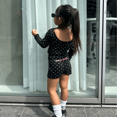 〈ご予約販売〉𝐎𝐫𝐢𝐠𝐢𝐧𝐚𝐥 ブラックドットロンtee／ショートパンツ