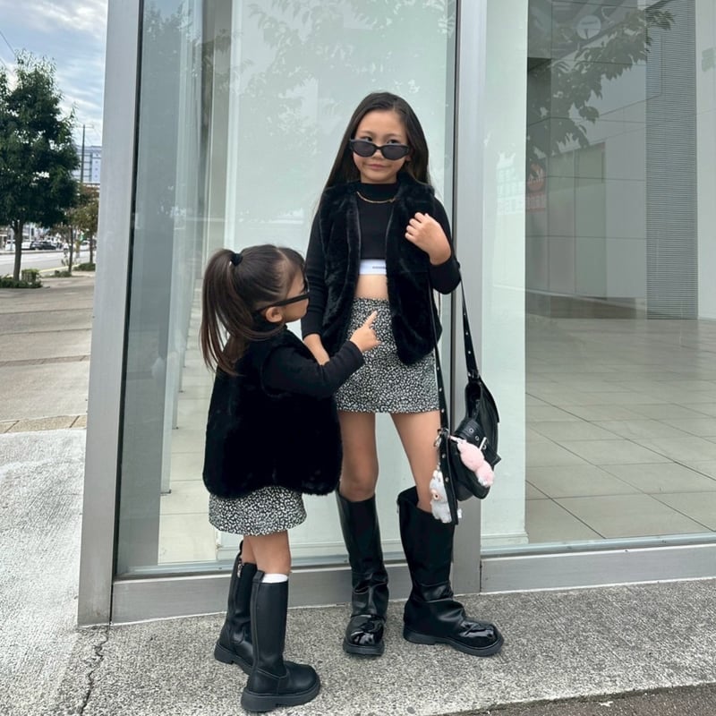 即納〉𝐎𝐫𝐢𝐠𝐢𝐧𝐚𝐥 ANONBABYクロップドトップスAW | anon baby