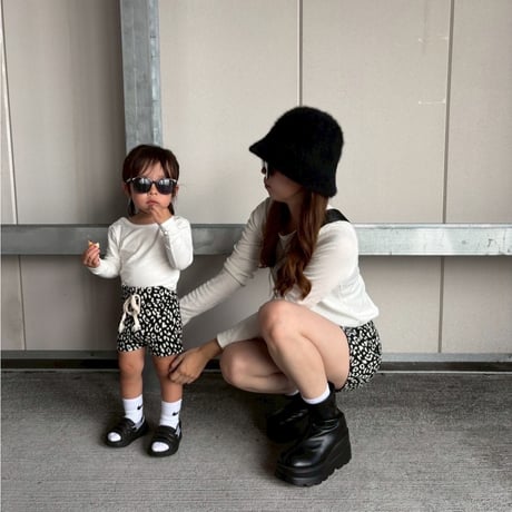 〈即納〉𝐎𝐫𝐢𝐠𝐢𝐧𝐚𝐥 ブラックレオパードショートパンツ&ベビー&ママ