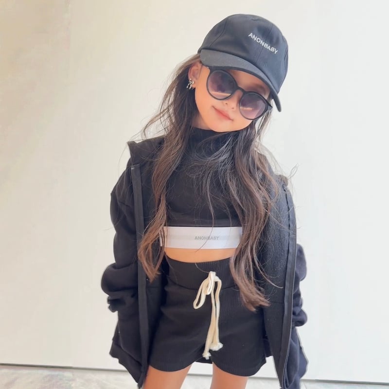即納〉𝐎𝐫𝐢𝐠𝐢𝐧𝐚𝐥 ANONBABYクロップドトップスAW | anon baby