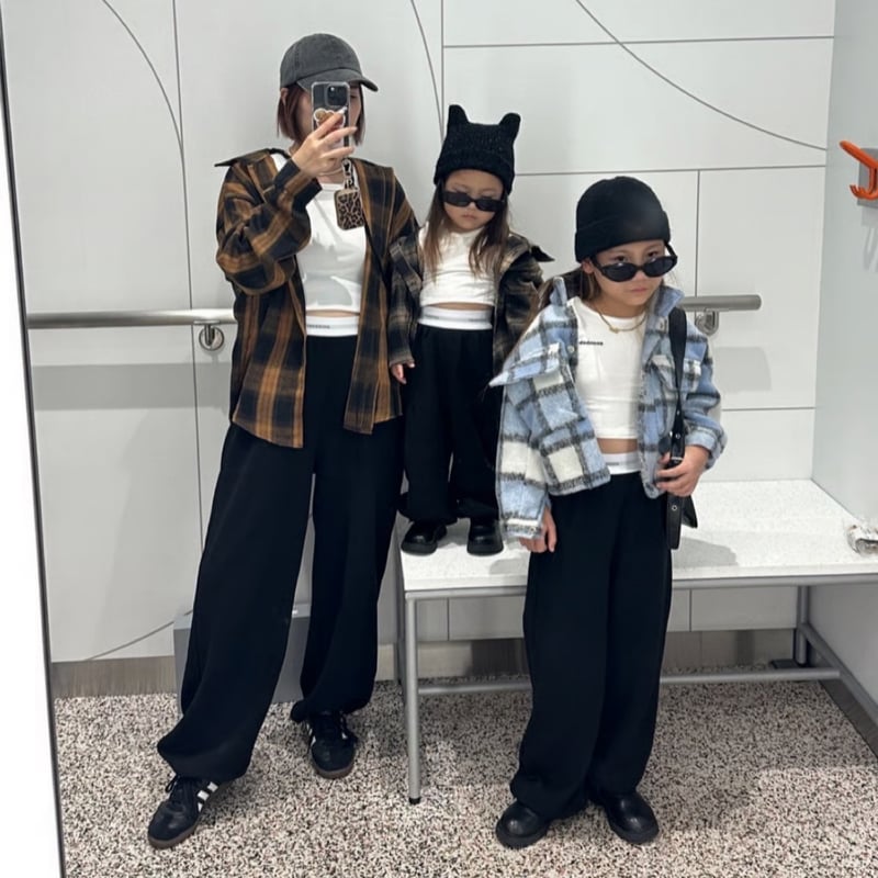 ボトムス anon baby ご予約販売〉𝐎𝐫𝐢𝐠𝐢𝐧𝐚𝐥 ANONBABYスウェットパンツ【ブラック