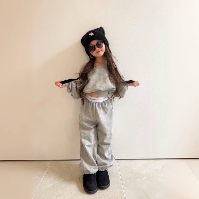 ご予約販売〉𝐎𝐫𝐢𝐠𝐢𝐧𝐚𝐥 ANONBABYスウェットパンツ【グレー