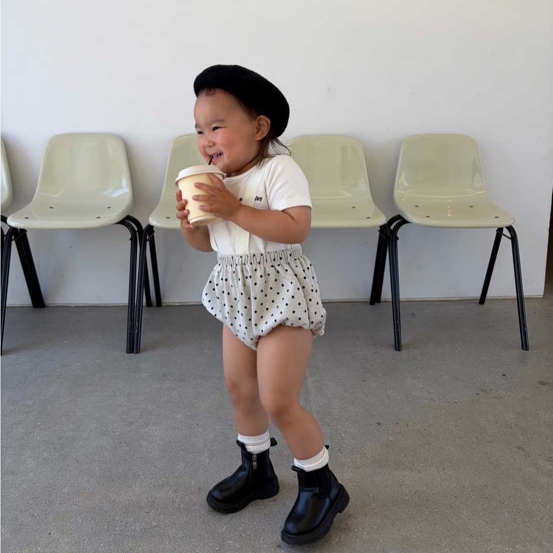 即納〉𝐎𝐫𝐢𝐠𝐢𝐧𝐚𝐥 ホワイトドットベビーパンツ | anon baby