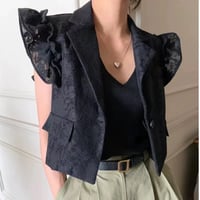 ◆予約◆総レースフリルショルダージャケット