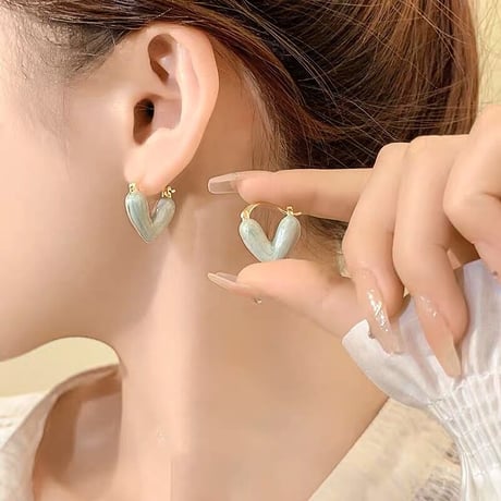 ◆予約◆シャイニーハートピアス