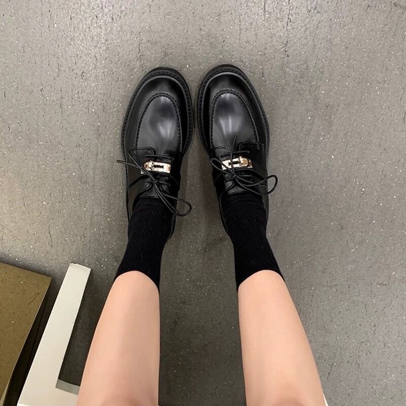 美品　ミハマ　ローファー パンプス　シボ加工　レザー　ダークブラウン　ロゴ金具 ◇予約◇金具付き厚底ローファー | MINSE