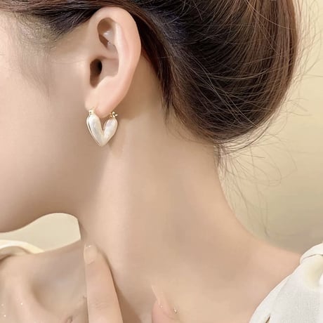 ◆予約◆シャイニーハートピアス