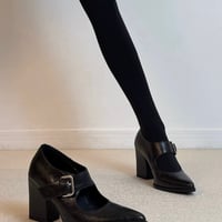 ◆予約◆本革バックルパンプス