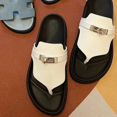 ◆予約◆キーロックトングサンダル