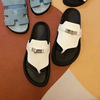 ◆予約◆キーロックトングサンダル