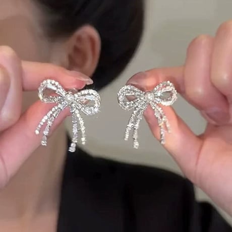 ◆予約◆シャイニーテールリボンピアス